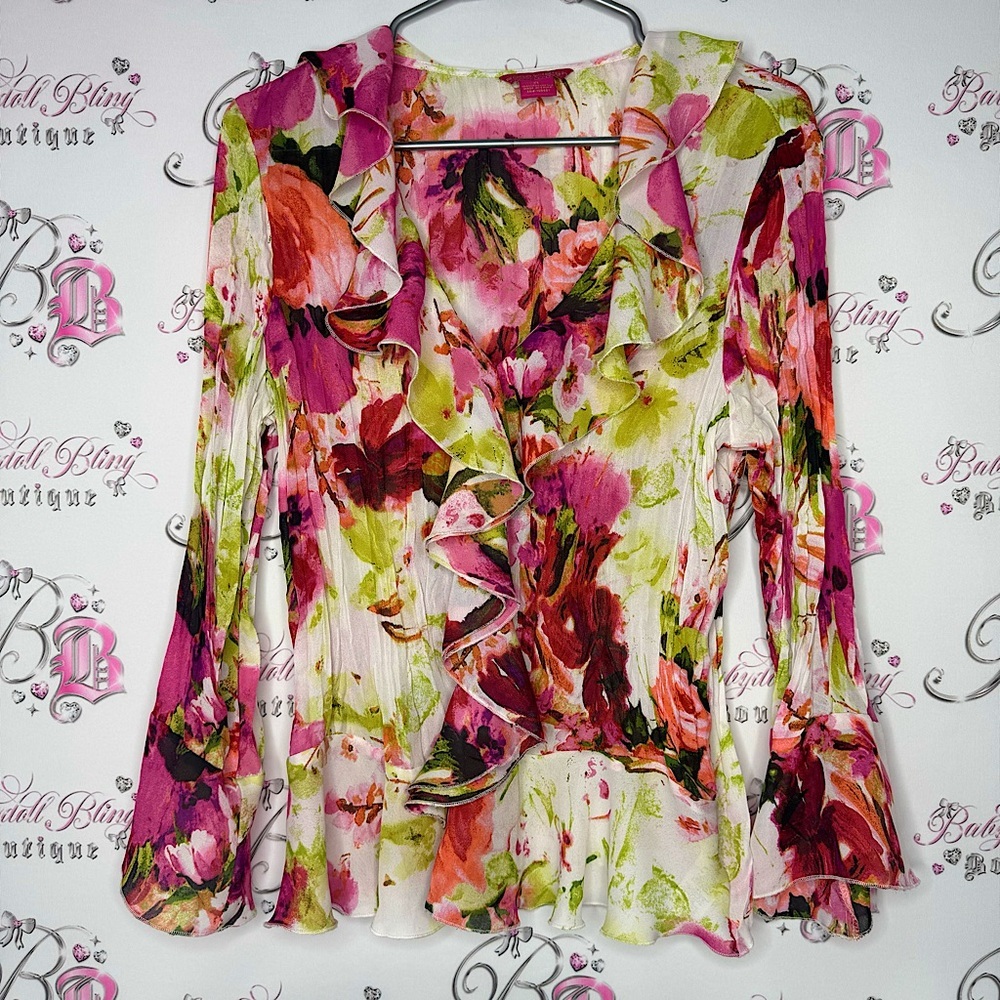 Sunny Leigh blouse ruffle frill hem bell bottom sleeve cuffs floral pleated luxe